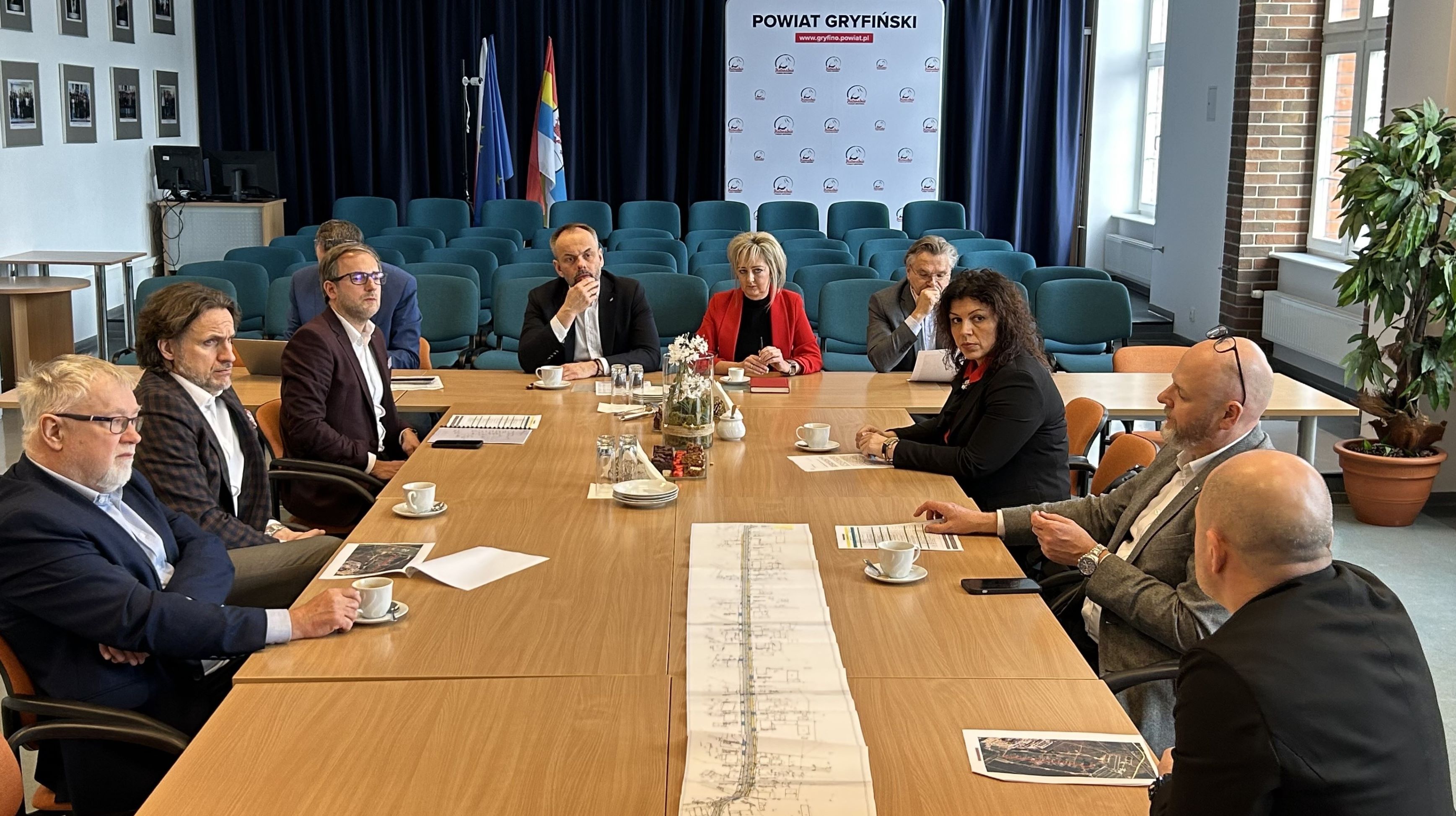 PGE wesprze finansowo przebudowę drogi w Krajniku