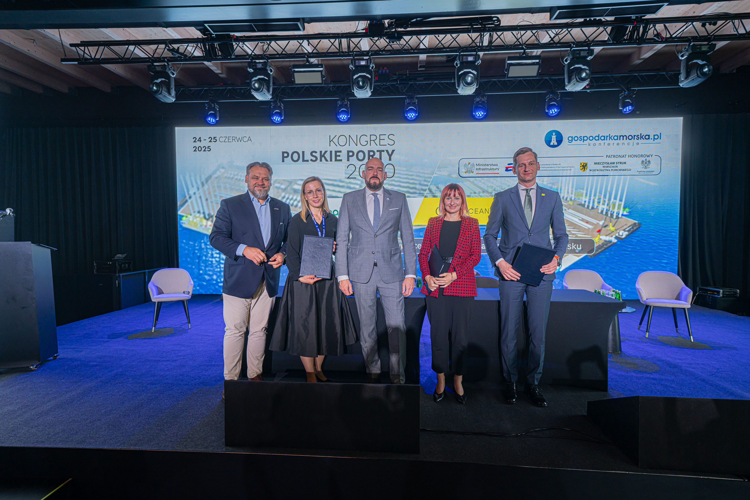 PGE i Ørsted udostępnią terminal instalacyjny T5 w Gdańsku dla projektu Ocean Winds