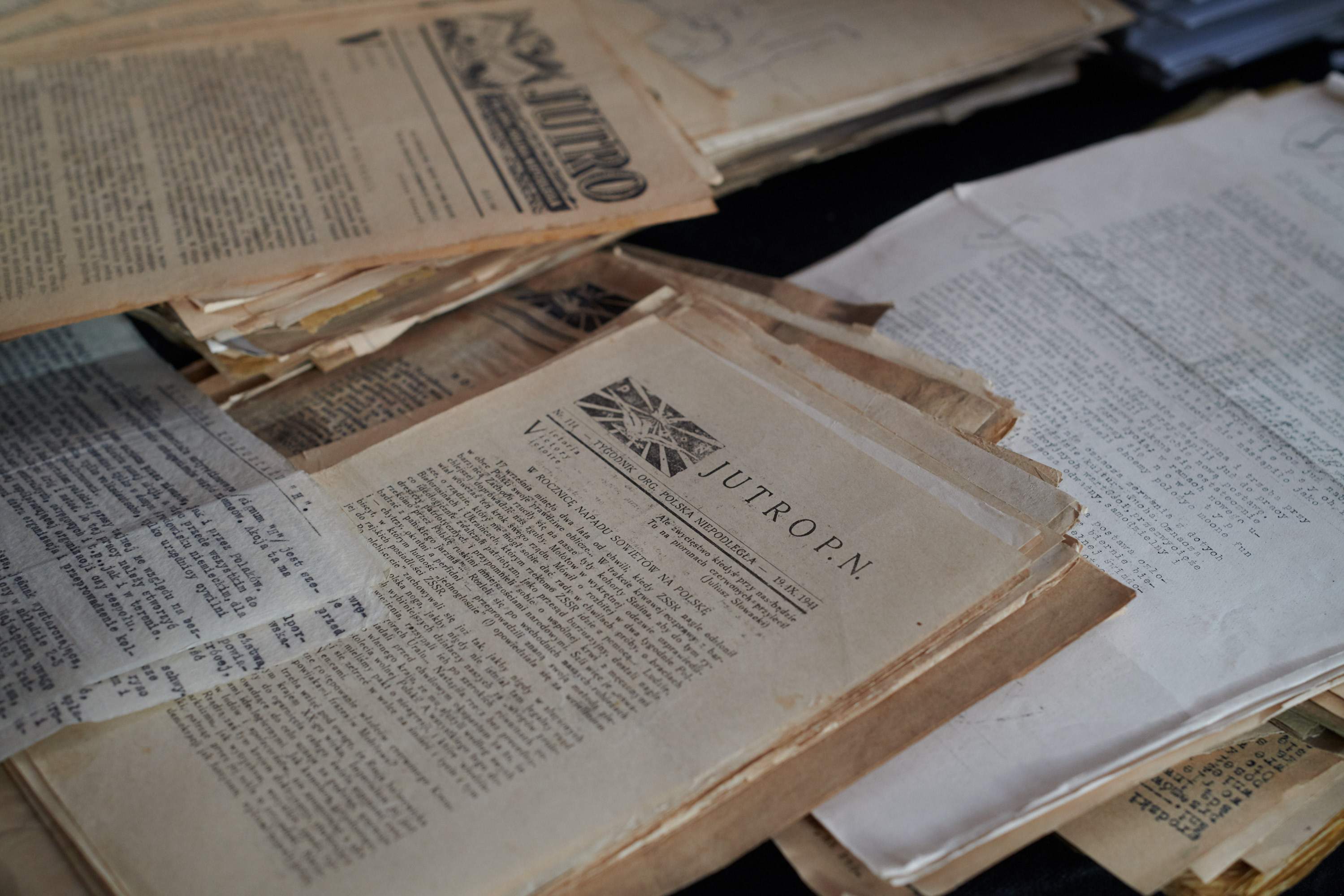 PGE przekazała Muzeum Pamięci Powstania Warszawskiego unikalne dokumenty Armii Krajowej