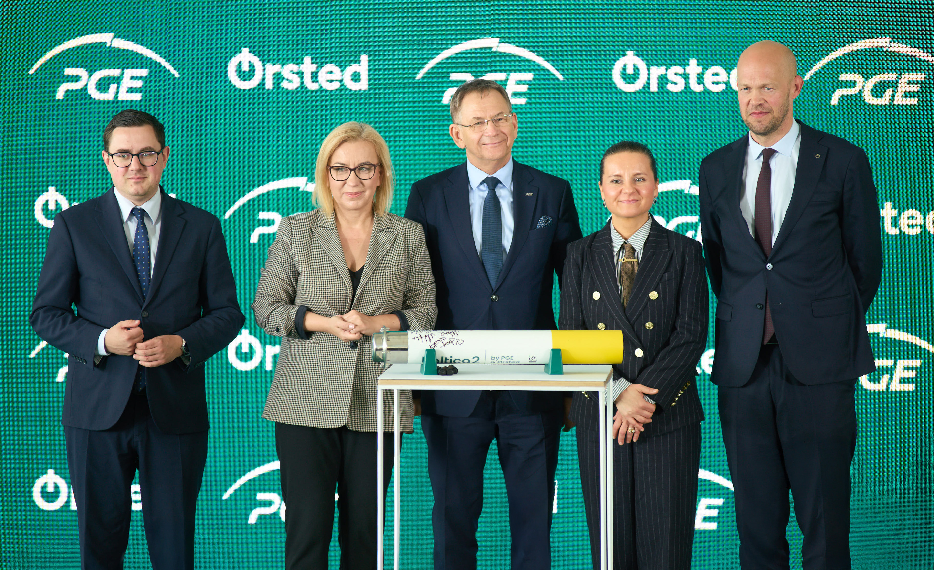 PGE i Ørsted rozpoczęły instalację fundamentów dla morskiej farmy wiatrowej Baltica 2